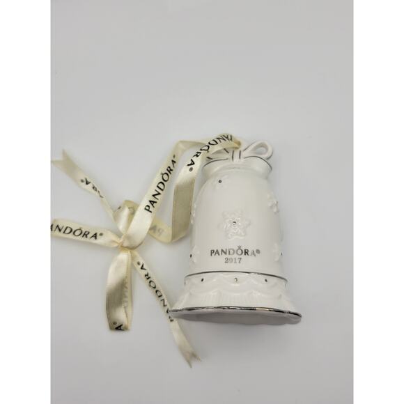 Pandora Limited Edition 2017 Porcelain Christmas Bell w/Box - Picture 1 of 9
